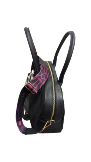 8eb9cfb0-4ec1-4146-9de2-9a018ca8a636