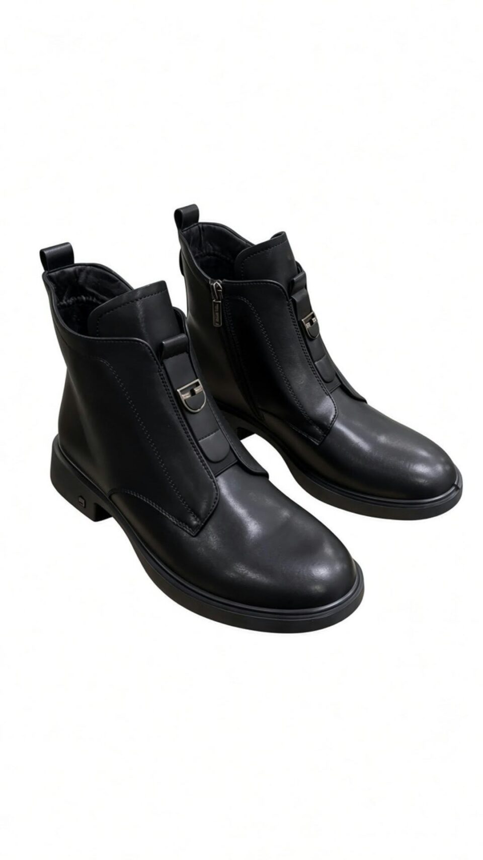 LORETTA VITALE  juodos spalvos odiniai aulinukai.