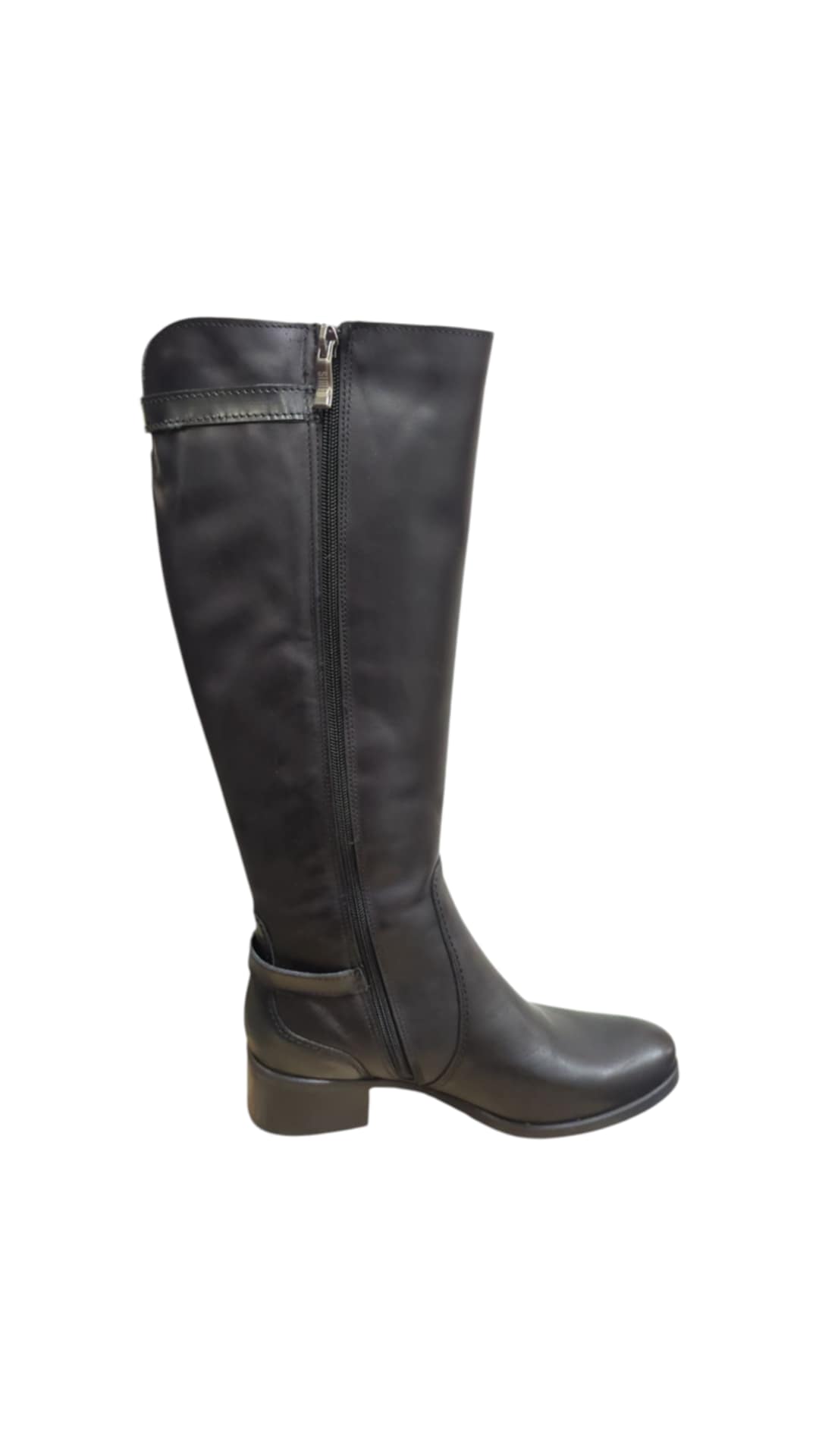 b8a38a68-b783-4dae-a5f9-aef59a8a9b74