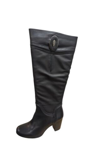 17505870-33a5-43b8-ac21-5cd9b7f62b38