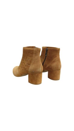 3843360e-2bf6-4239-a0dc-5f2cf3e78660