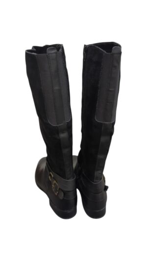 a8484c3f-e861-4b47-af05-276a4ee04410