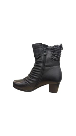 7bf09f4c-6001-4d0d-9905-fef8b7756246