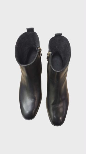 c313169f-671c-460e-a15e-24be6e875bdb