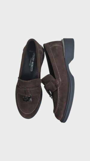 ce6511d1-6657-4554-9272-0aebbb9d8f26