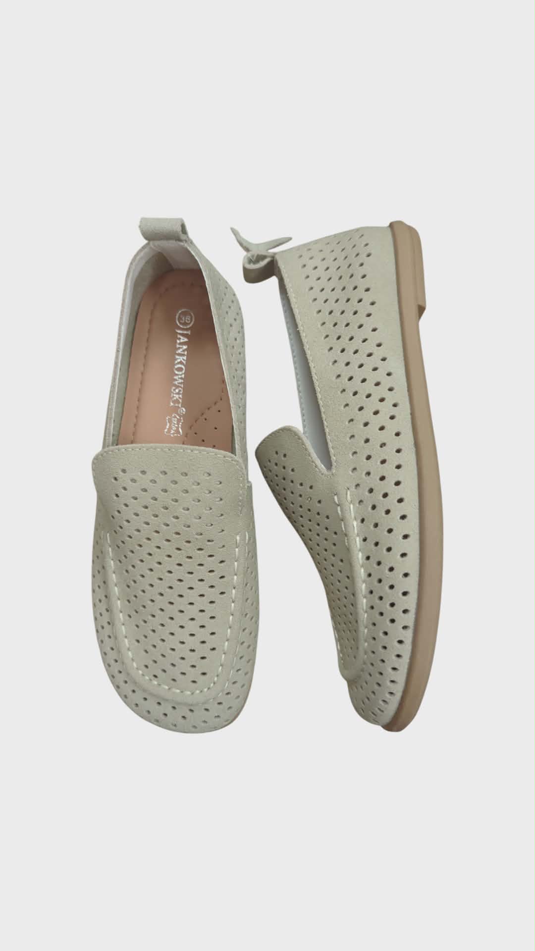 5dddf42f-8ce8-43bc-9cb4-d3e693f091b0