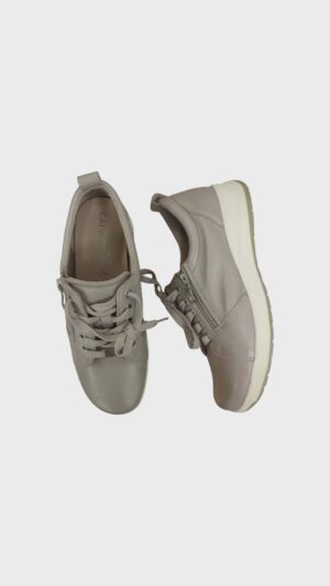 7b60735e-6c64-41f0-8d50-239470a3fce2