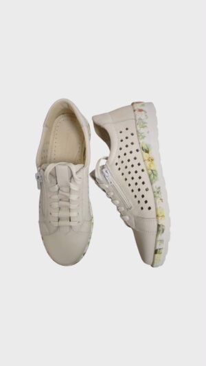 84f9b446-c213-4aaf-adc9-a7cbc90cd444