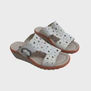 a9e180ff-c494-4e41-8981-690f28666a38