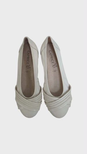 f57a76f6-24bd-43f6-b7da-32e1ff82af61