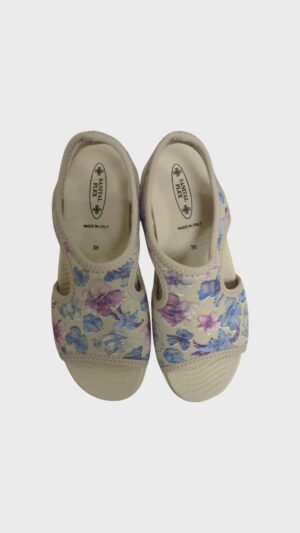 a96f958a-c147-4bd0-93ba-6e39a01d5b71